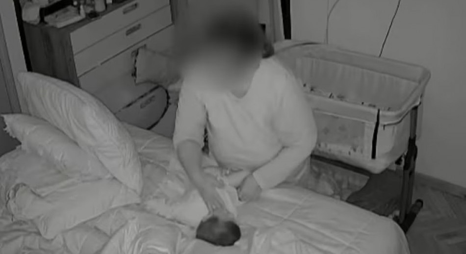 Córdoba: detienen a niñera por maltrato a un bebé de 7 meses