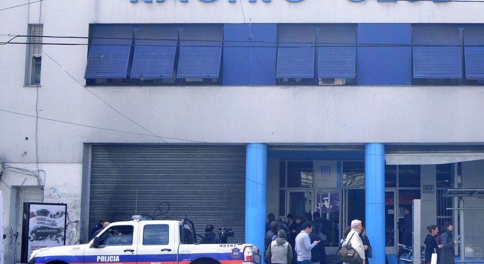 El escándalo de Sur Finanzas: allanamientos simultáneos en sedes de la AFA y distintos clubes