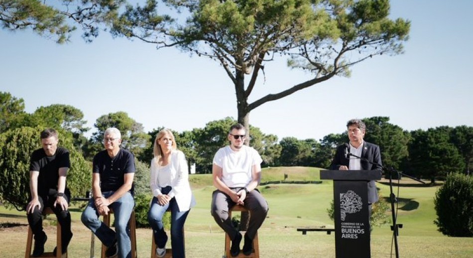 Kicillof en Gesell: “El 2026 es el año de la construcción amplia y federal”