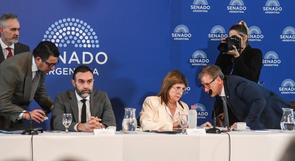 Reforma laboral: Bullrich se reunió con aliados y admite que habrá cambios