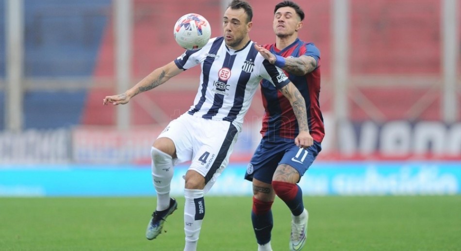 San Lorenzo encontró el empate agónico ante Talleres con un golazo de Barrios